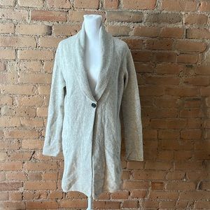 Eileen Fisher 100% wool sweater with pockets